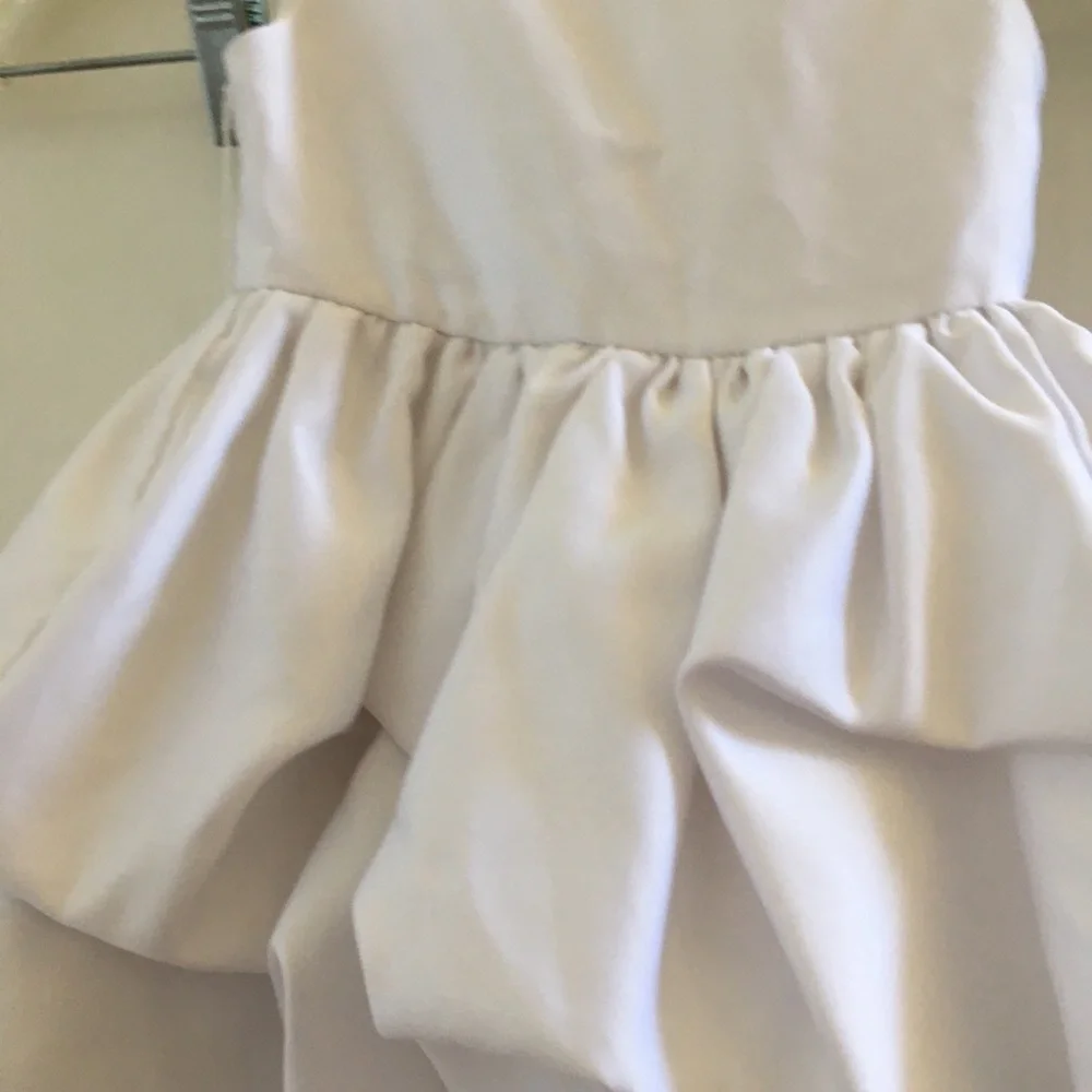 FINAL MARKDOWN Little girls dress 12 months